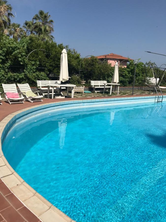 Villa Con Piscina Mascalucia Ngoại thất bức ảnh